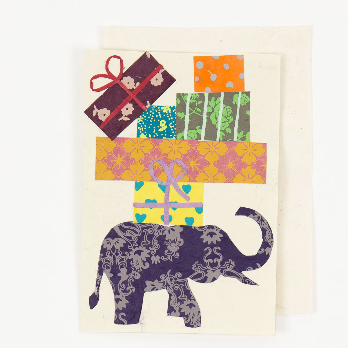 https://www.aworldofcraft.se/pub_docs/files/Elephant_greetings.jpg