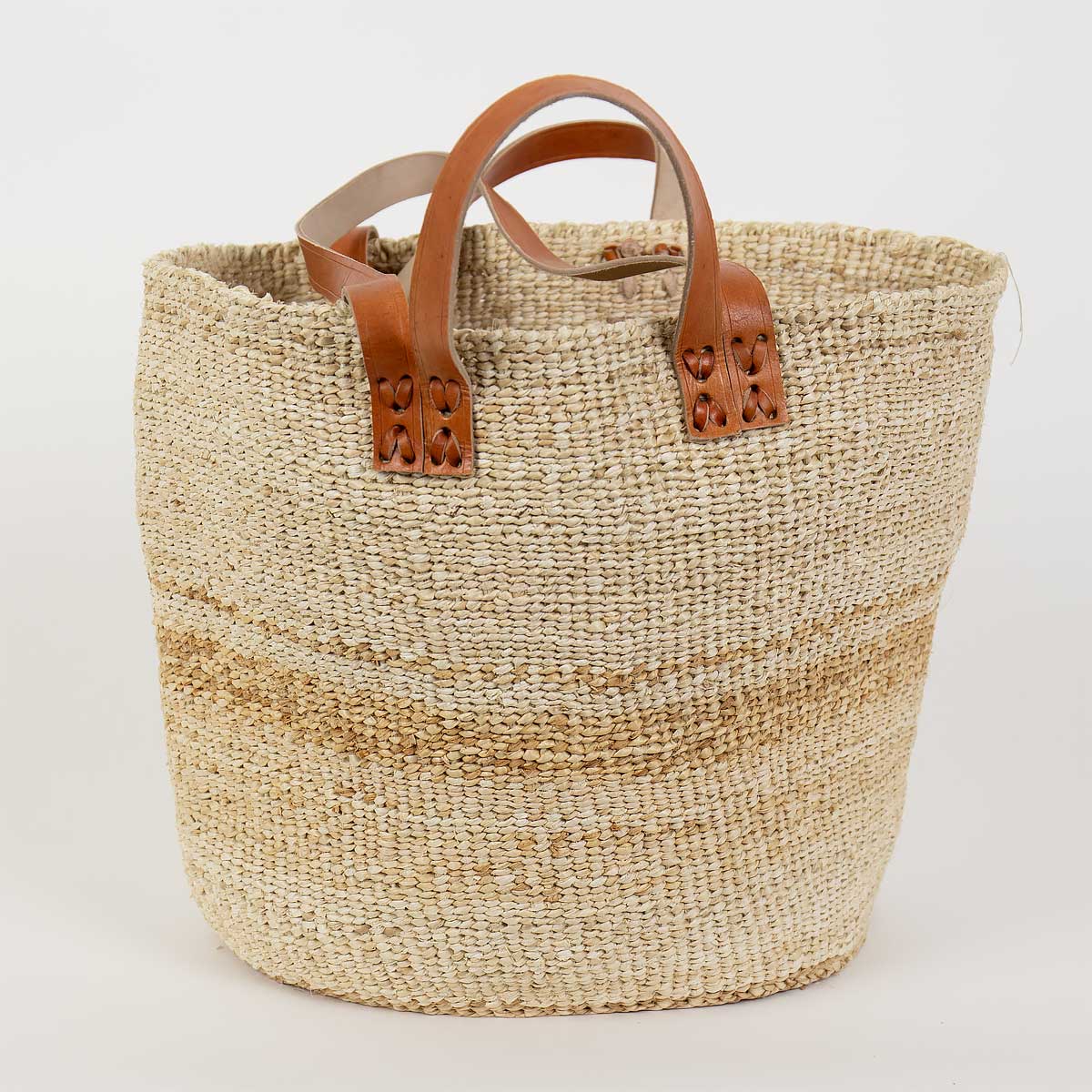 BANANA Basket w handle, natural