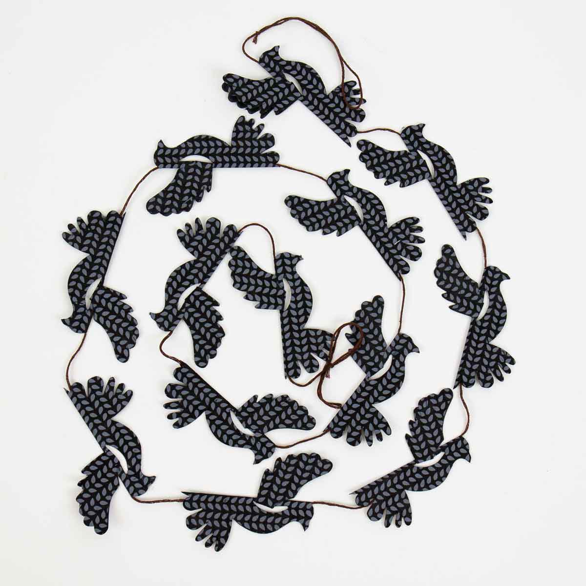 BLACK DOVE Garland