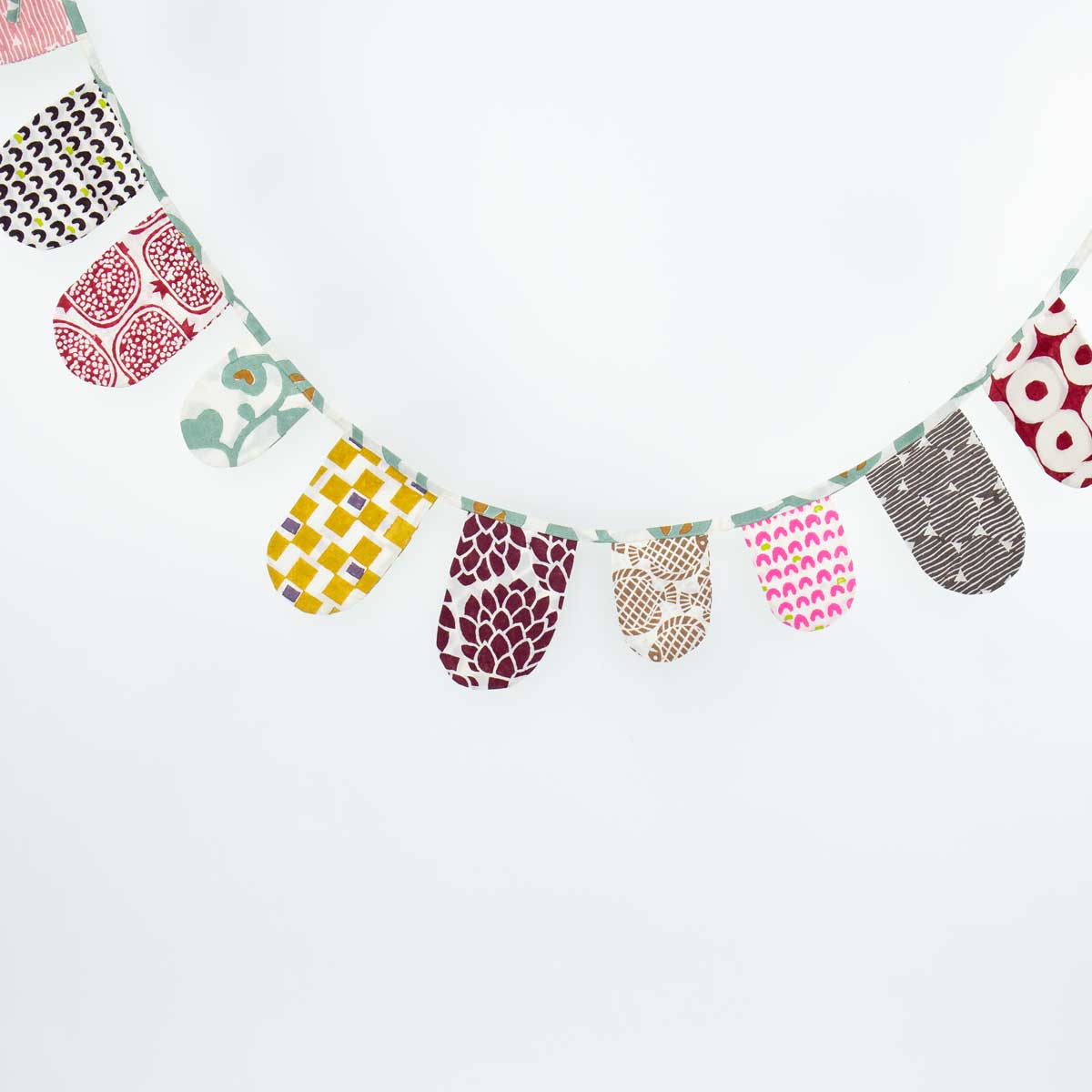 COLORS Bunting