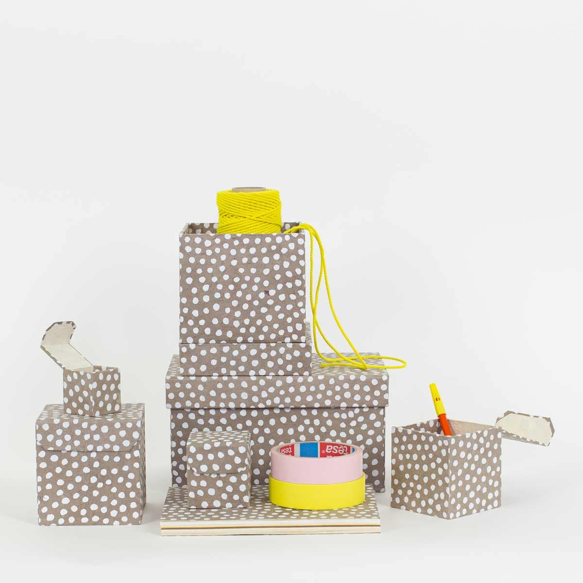 DOTTED Boxes 4-set, beige/white