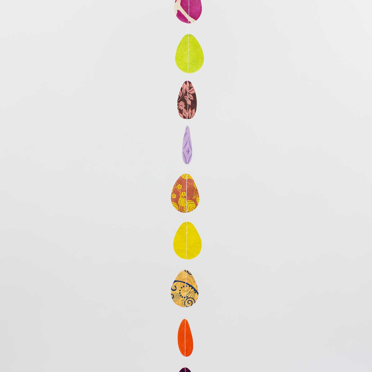 EGG Easter garland