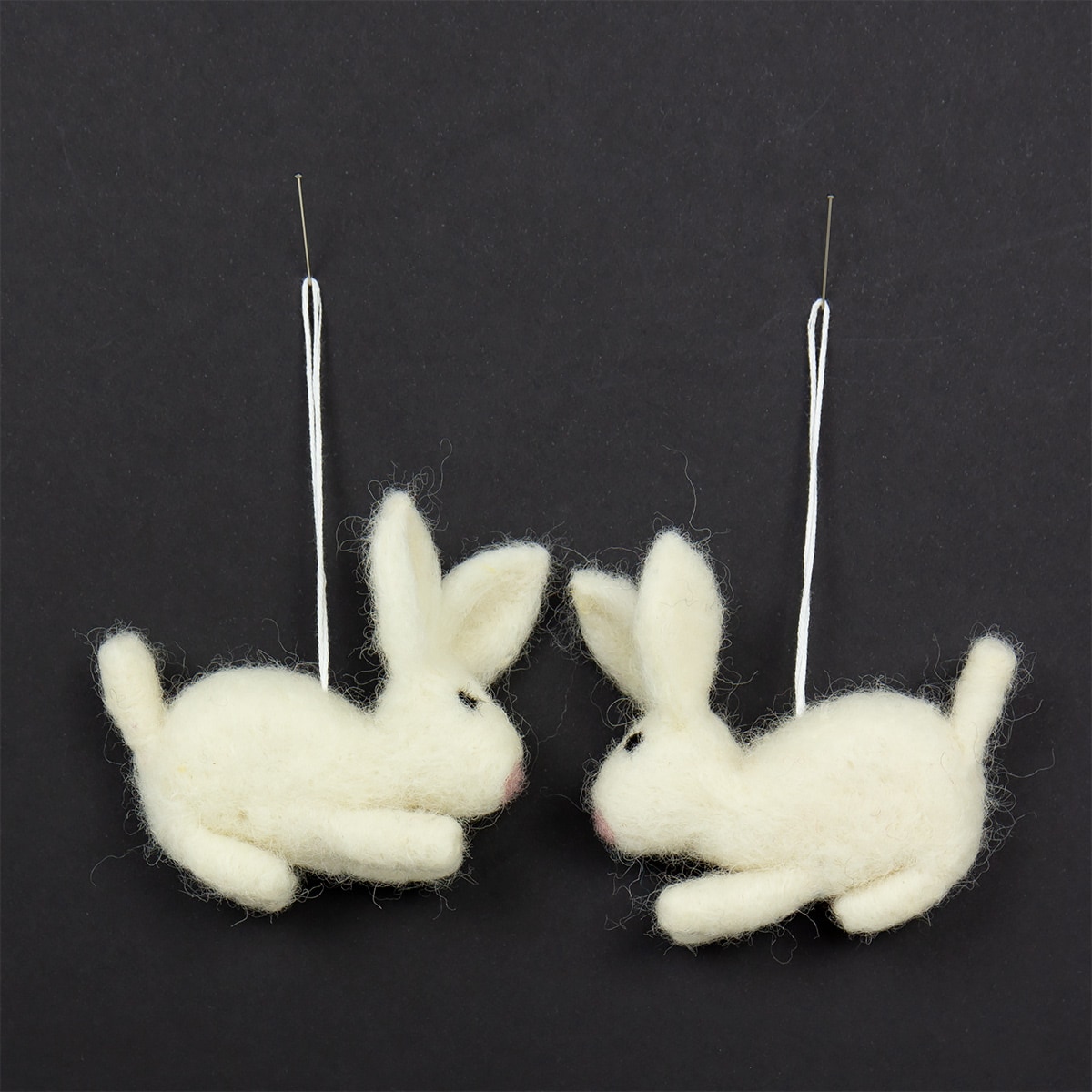 FELT RABBIT Ornament white