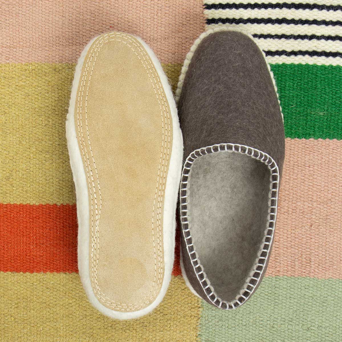 FELT Slippers 36, brown/white