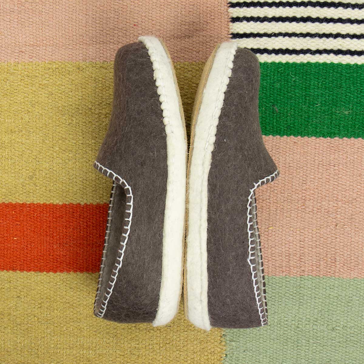 FELT Slippers 42, brown/white