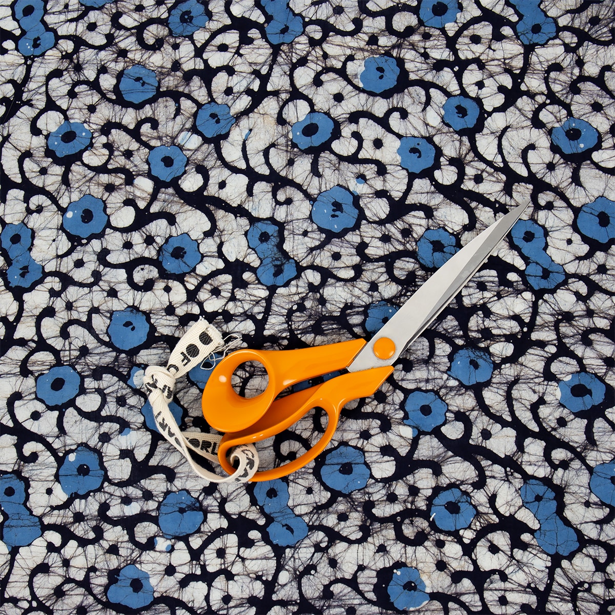 FLOWERY Fabric 105 cm, blue