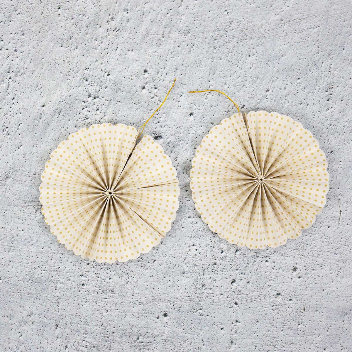 NOVA Ornament 2-p, white/gold