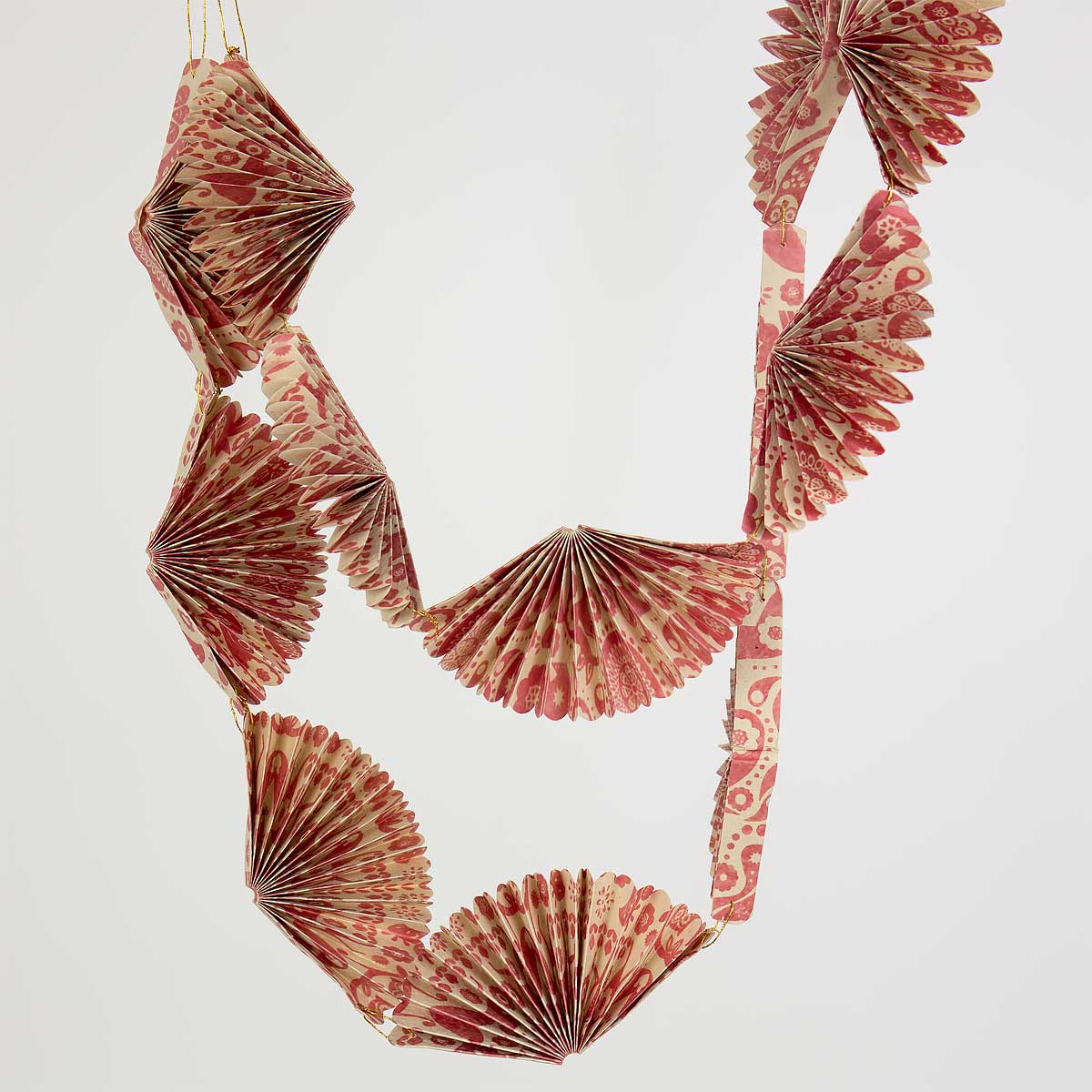 Greta julgirlang i papper - A World of Craft