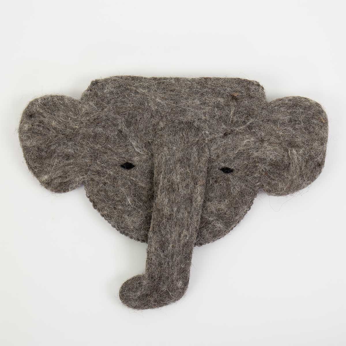 Grå väggförvaring i form av en elefant, gjord i handtovad ull