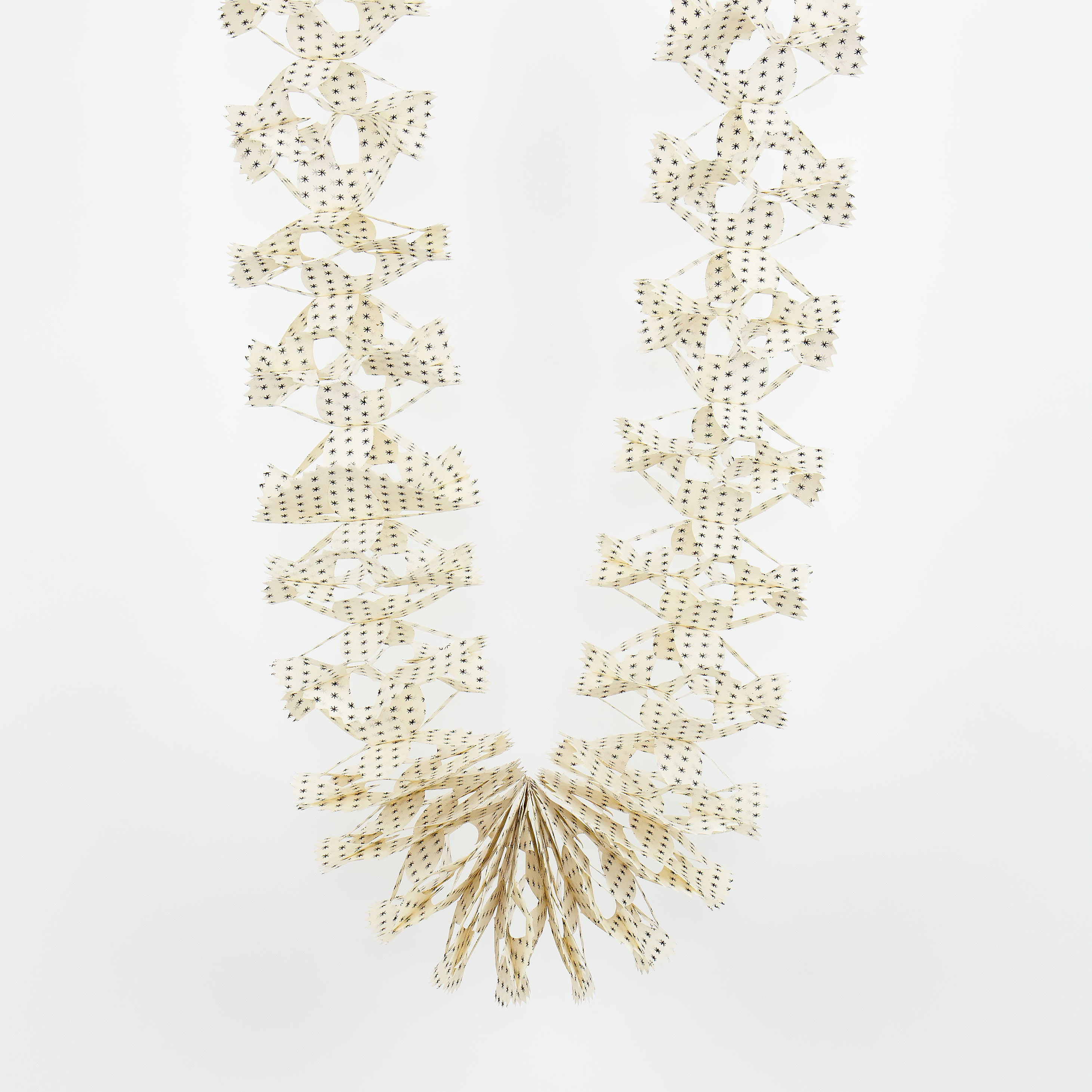 KATHMANDU Festoon, white/black