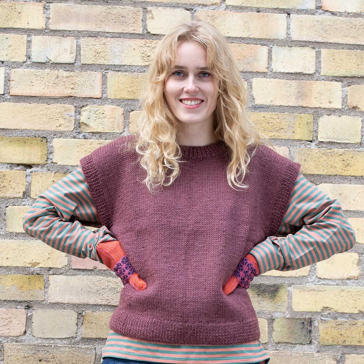 KNITS/25 Slipover, plum