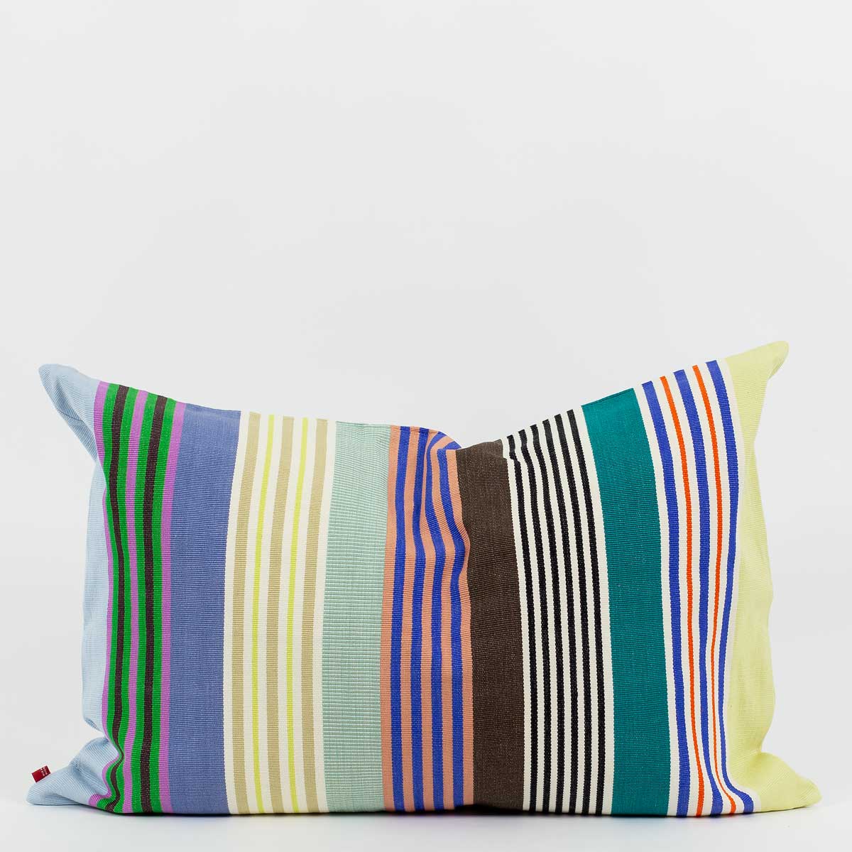 Randigt kuddfodral 50x70