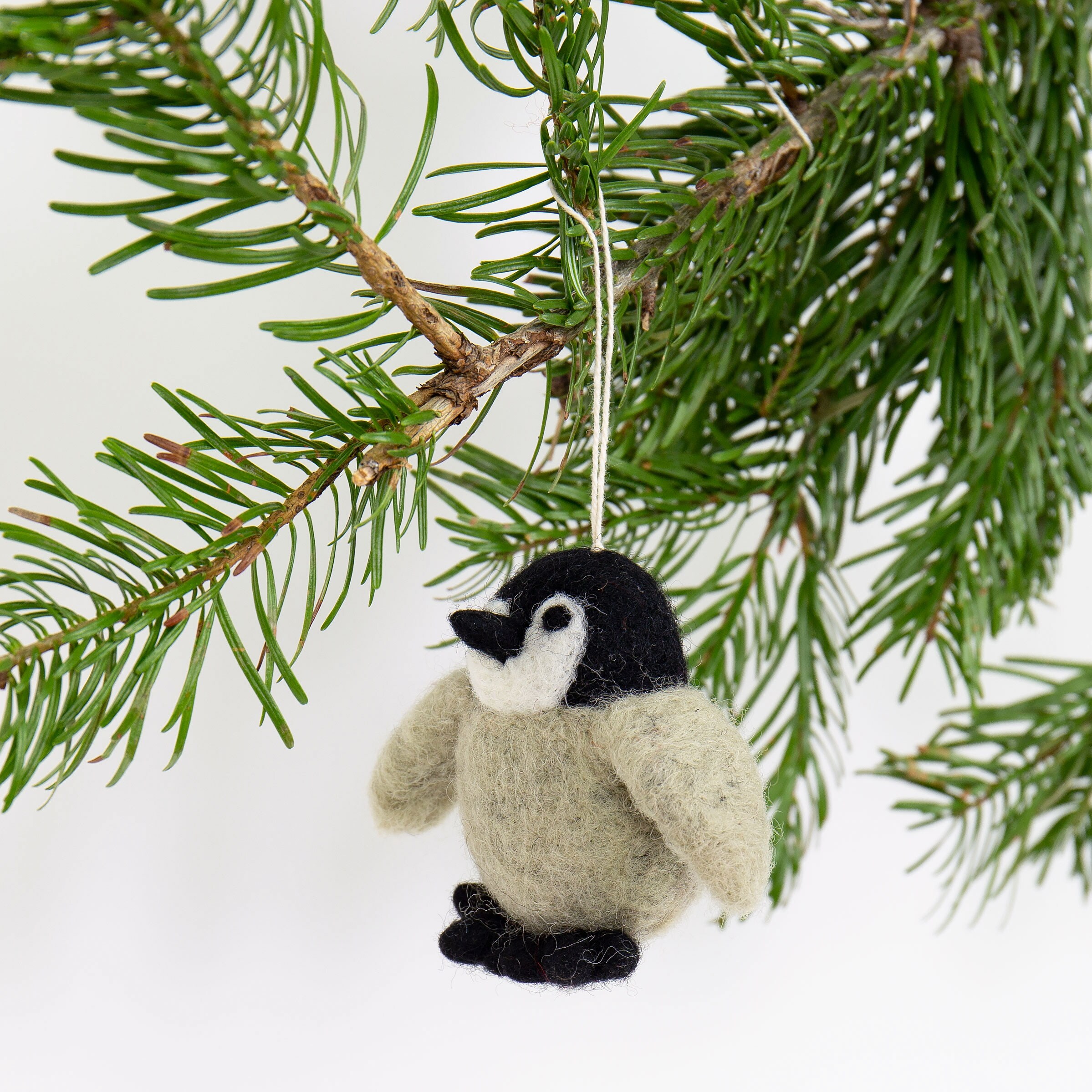 LITTLE PENGUIN Christmas ornament