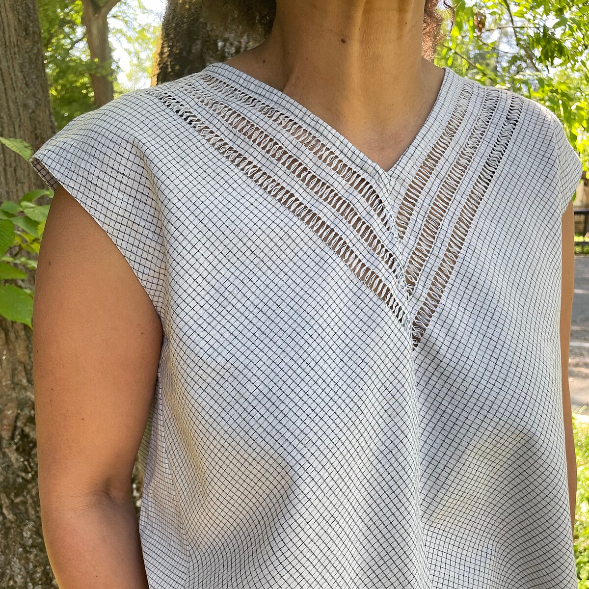 THIN GRID Top S, light grey/brown