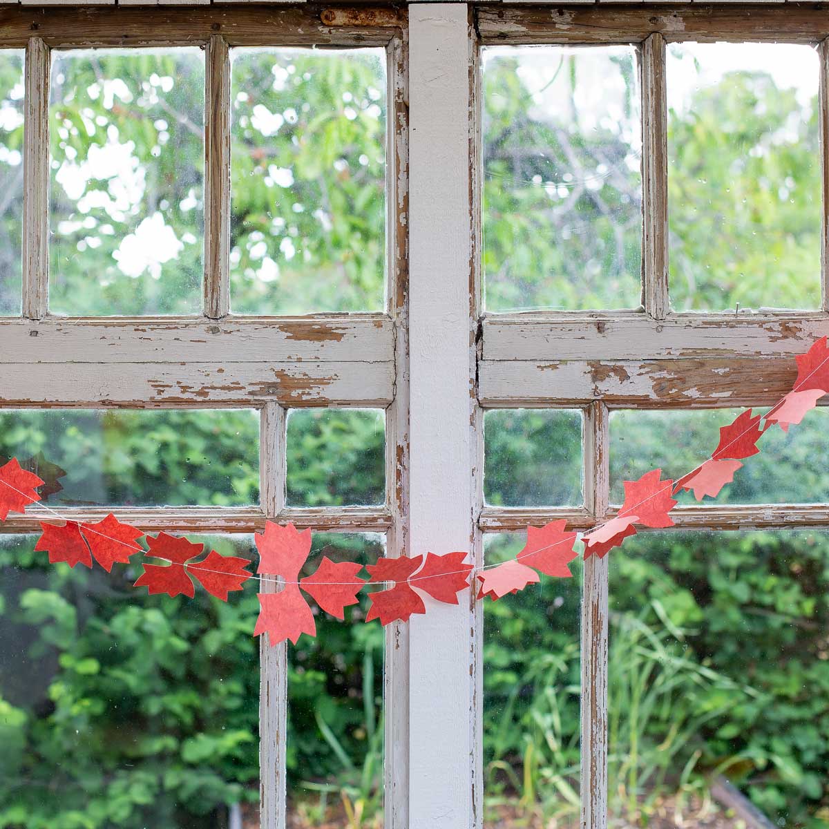 MAPLE Garland, pink