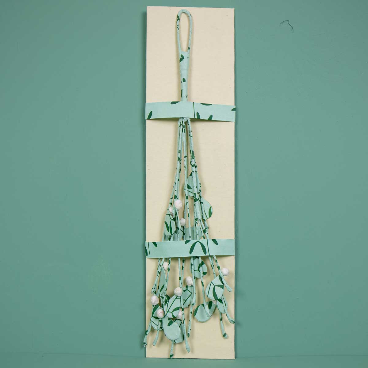 Grönvit mistel av papper