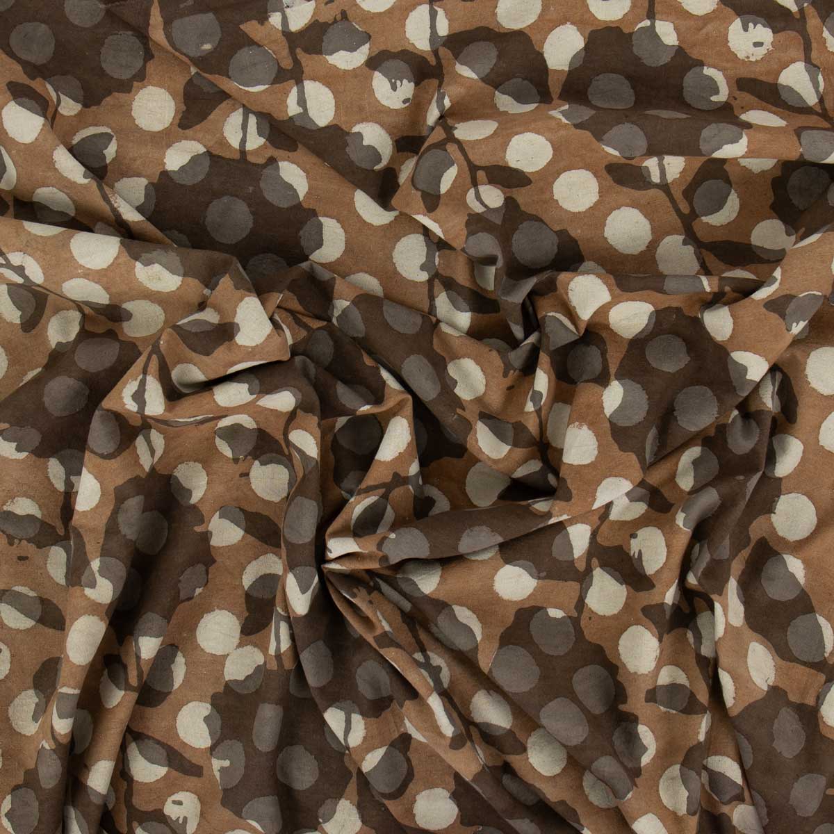 NATURAL Climbing rose Fabric