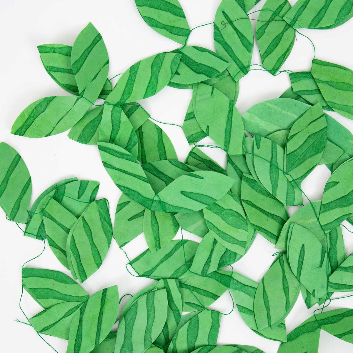 NATURE Garland, green