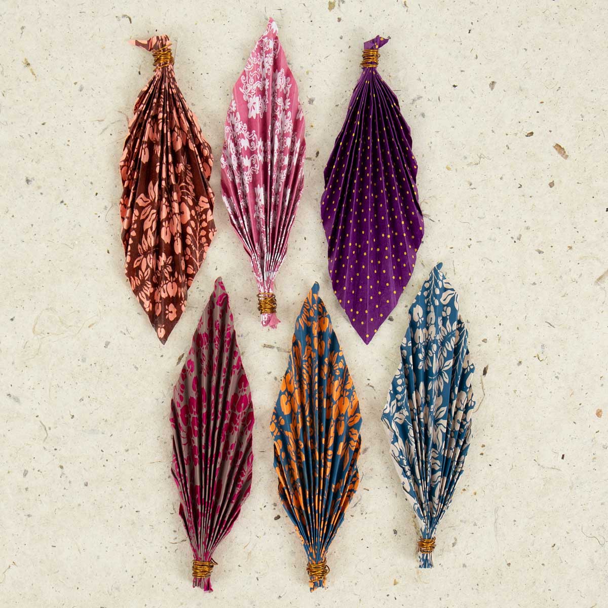 PAPER FEATHERS Easter ornament 10-pack