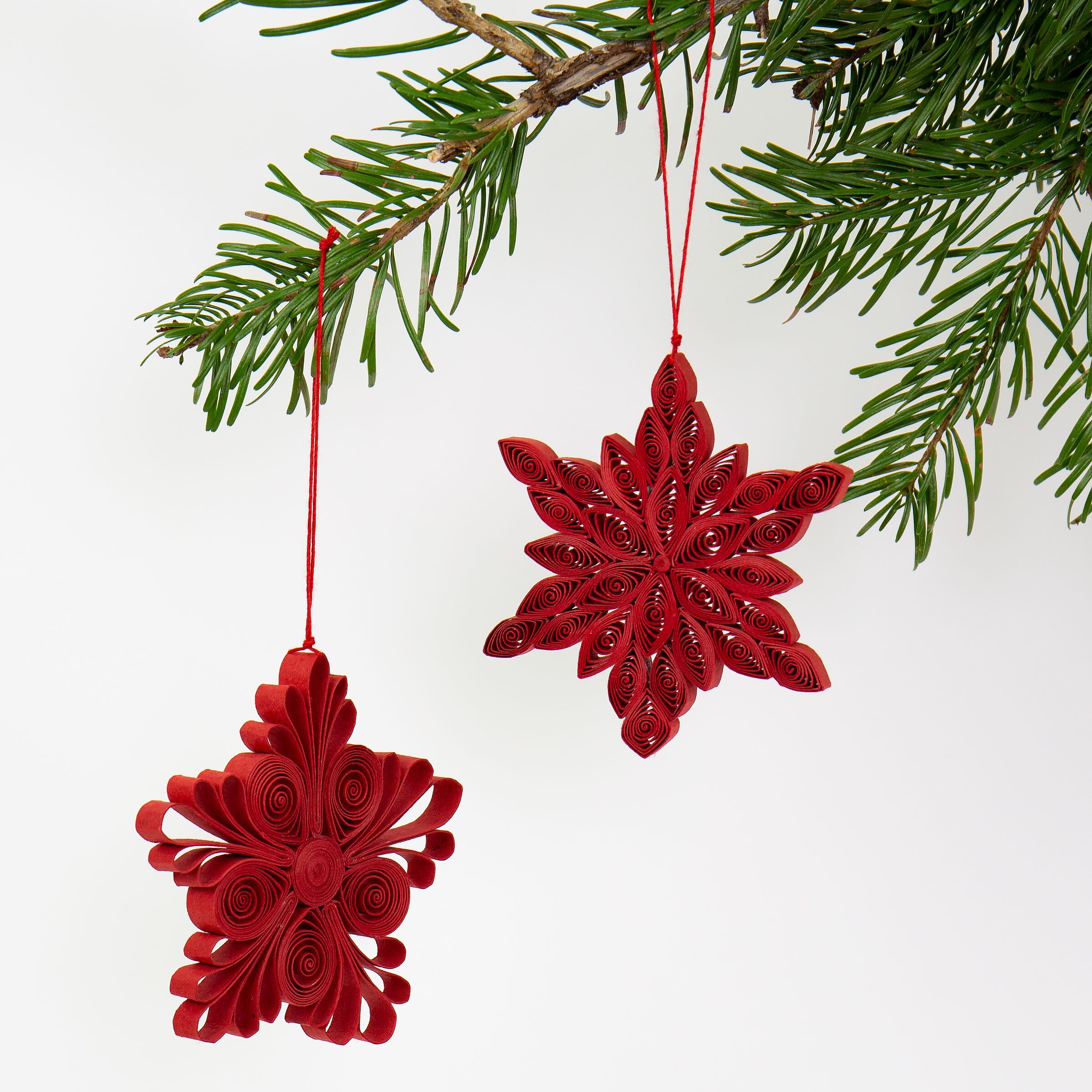 RED QUILLED Ornament 2 pack