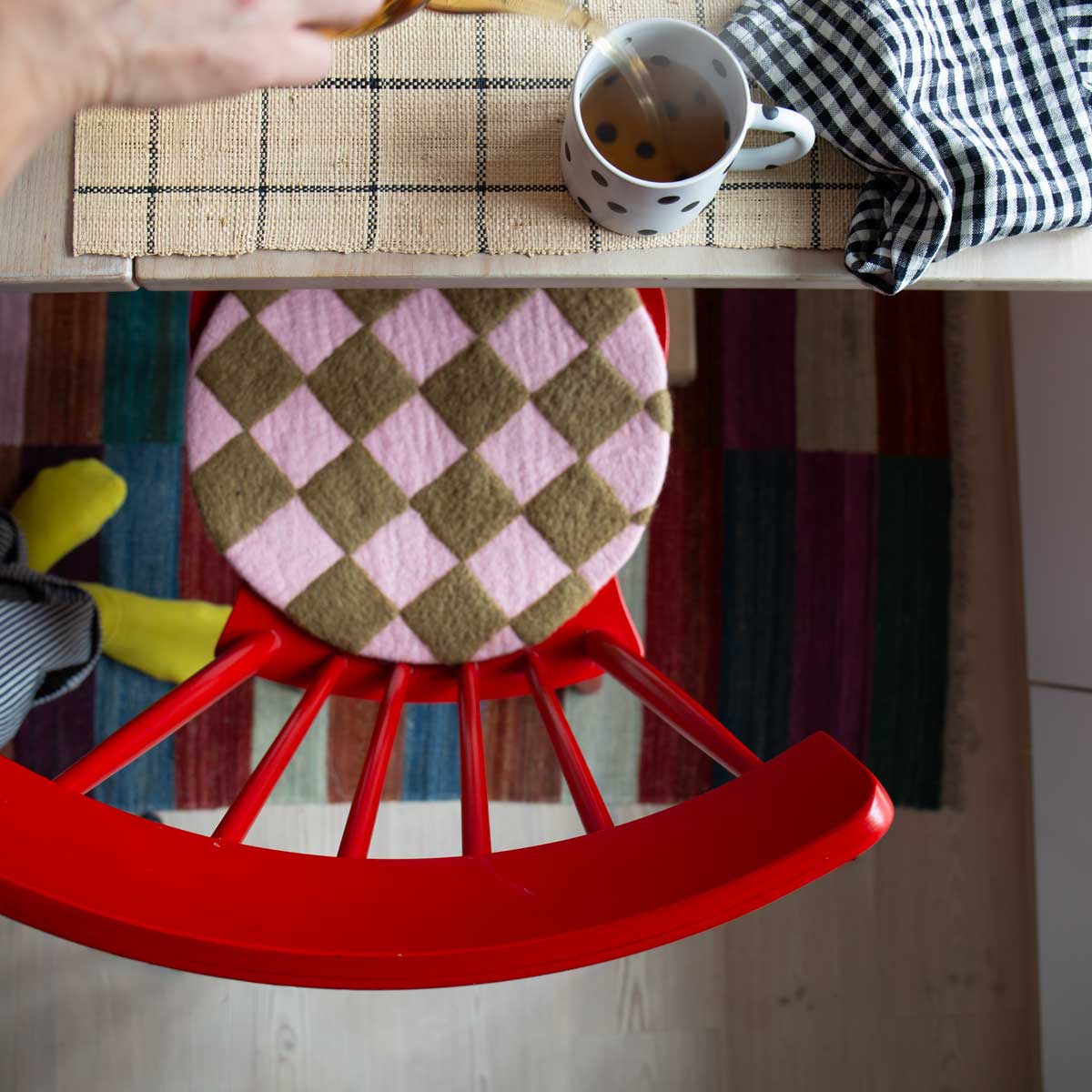 FELT CHESS Sittdyna, ljusrosa/gröngul