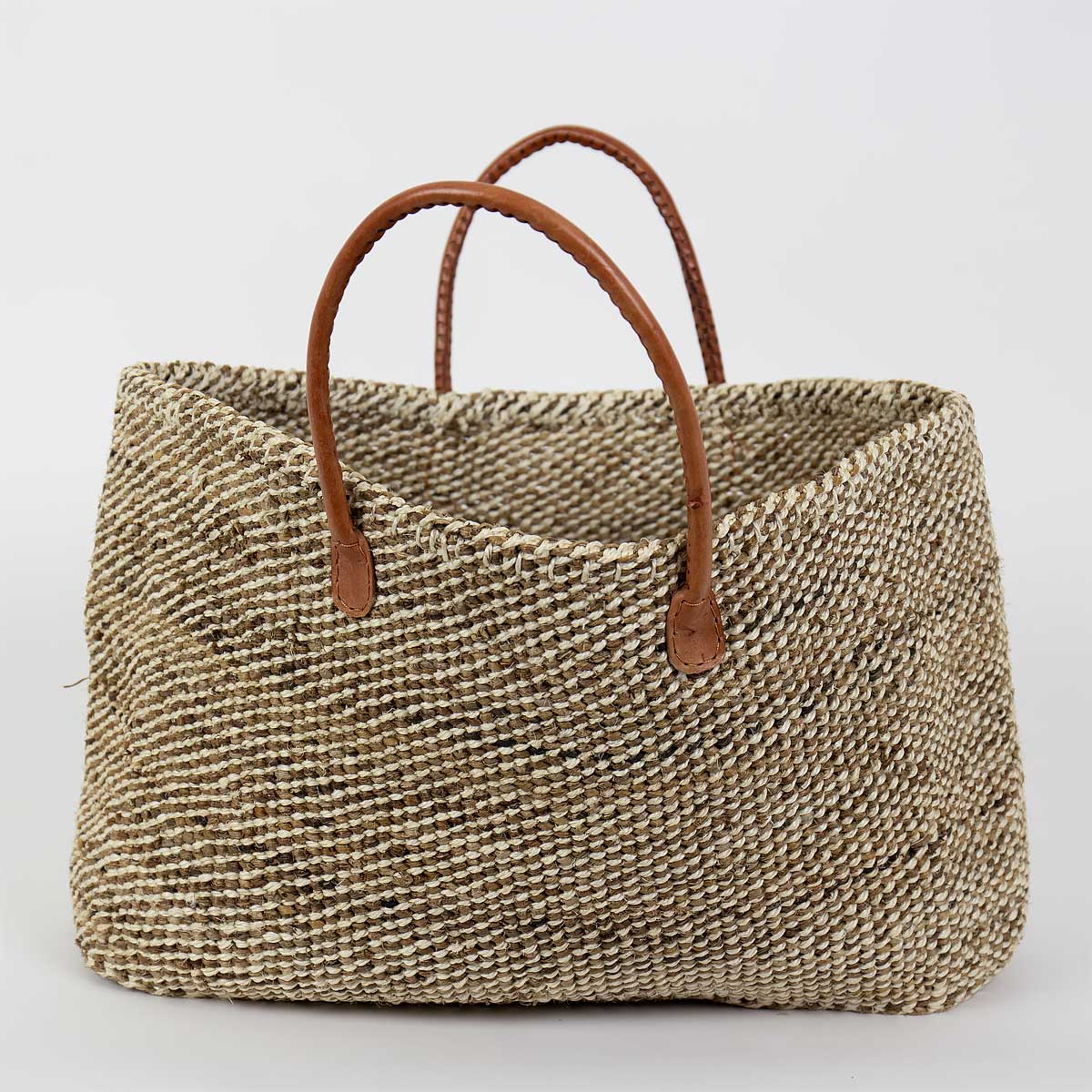 SISAL BANANA Basket w handle