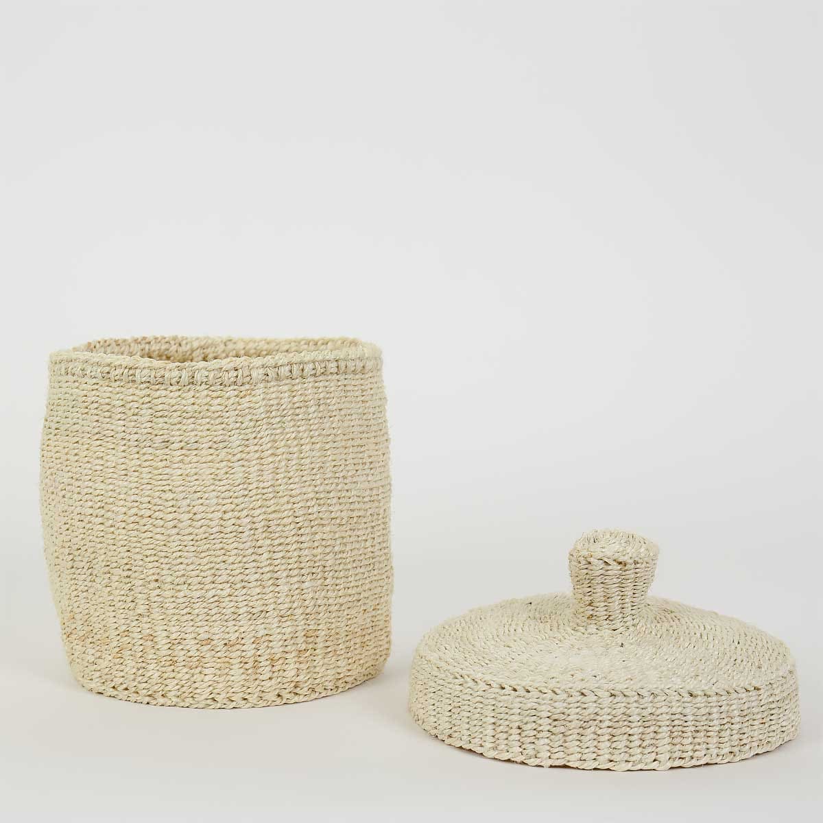 SISAL MOOD Basket w lid M, white
