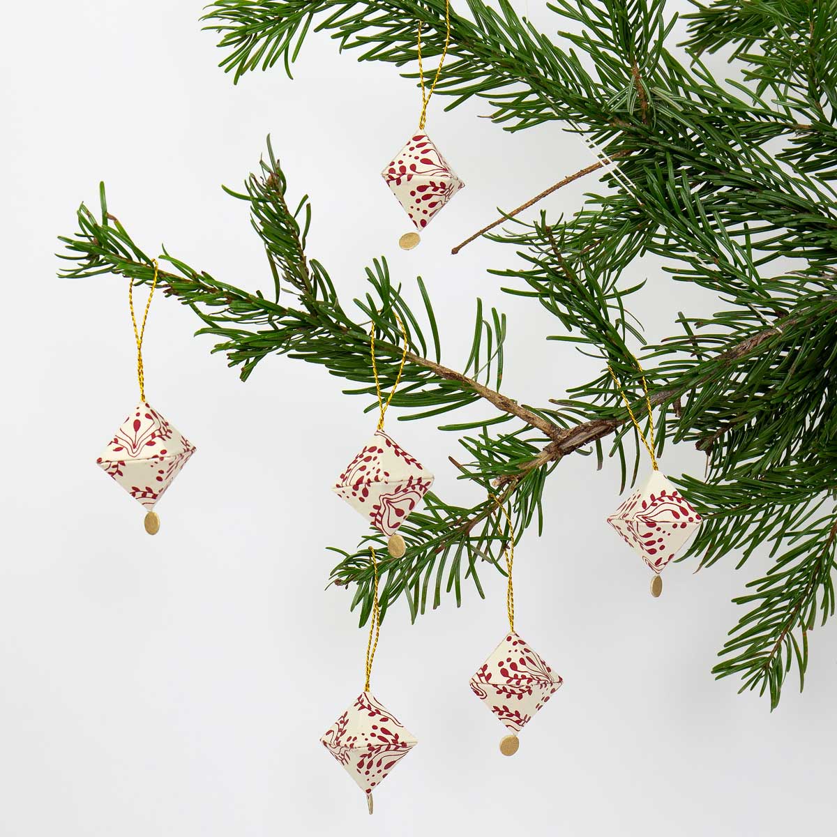 SPIRIT ROMB Christmas ornament 6-pack, white/red