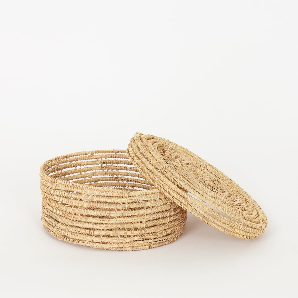 STRAW Basket with lid, S