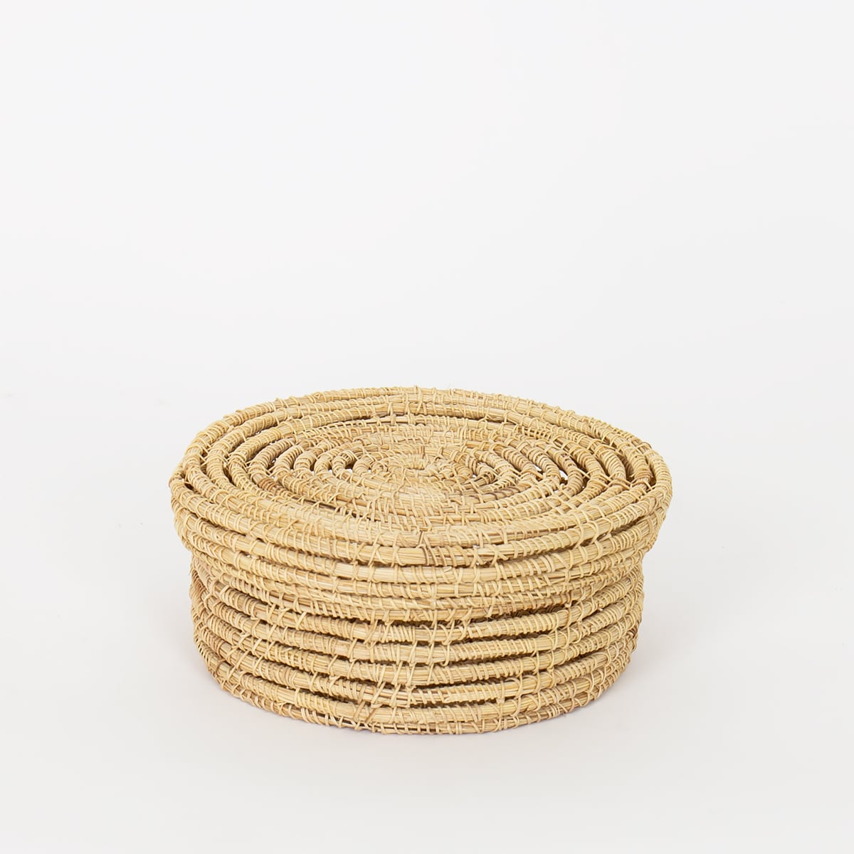 STRAW Basket with lid, S