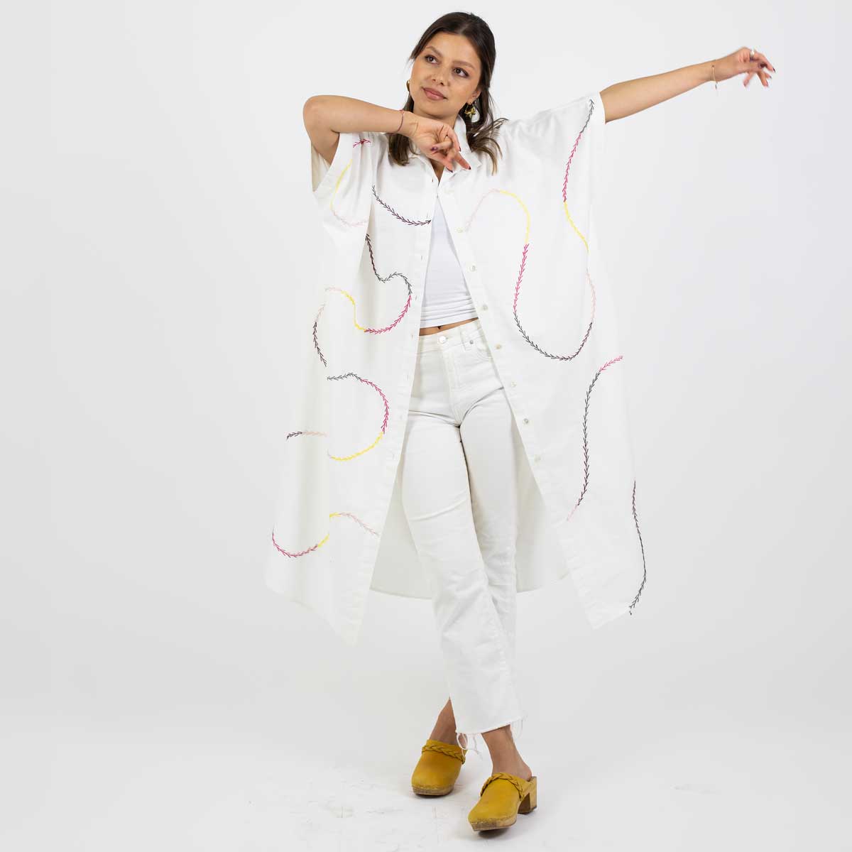 TAAN Långskjorta med broderi