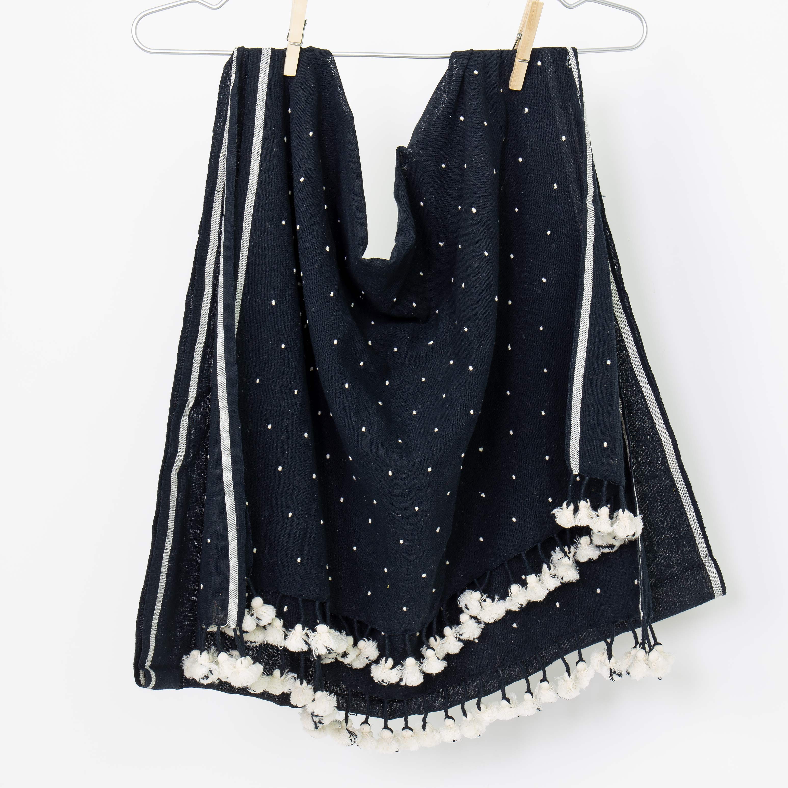 TANGALIYA Scarf, black